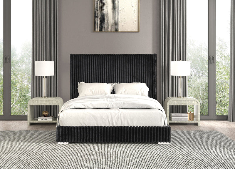 Cadwell Black Bed