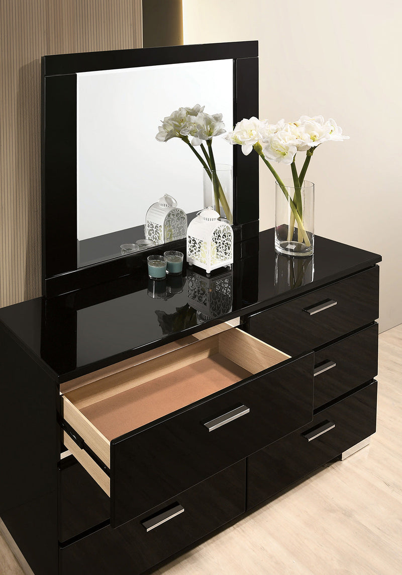 Carlie Black/Chrome 4 Pc. Queen Bedroom Set