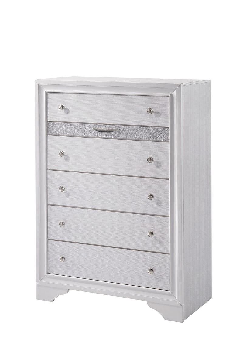 Chrissy White 5 Pc. Queen Bedroom Set w/ Chest