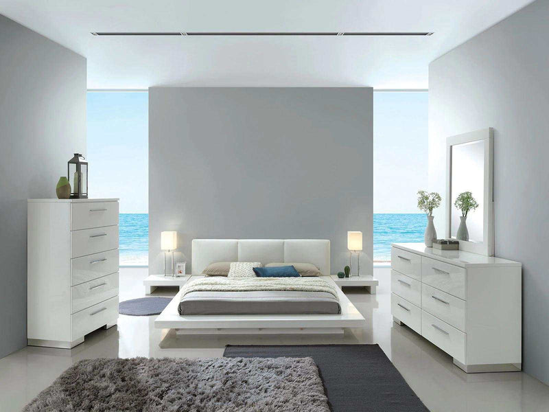 Christie White High Gloss Lacquer Queen Bedroom Set / 4pc