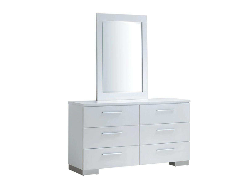 Christie White High Gloss Lacquer Queen Bedroom Set / 4pc