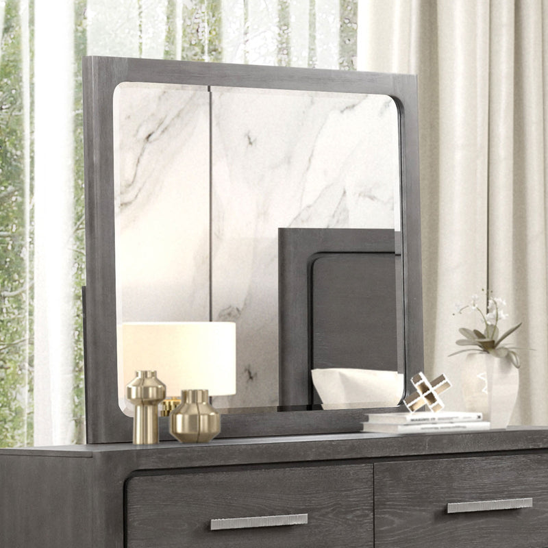 Crowthorne Warm Gray Queen 4 Piece Bedroom Set