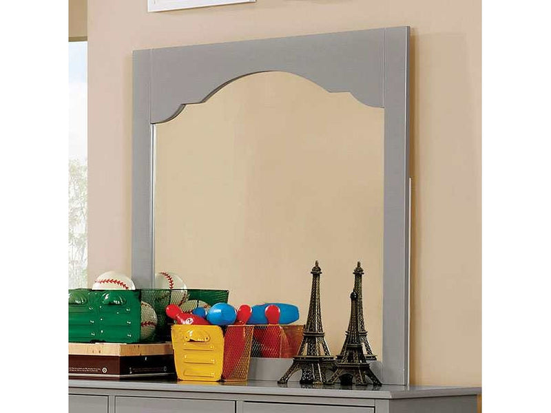 Dani White Mirror