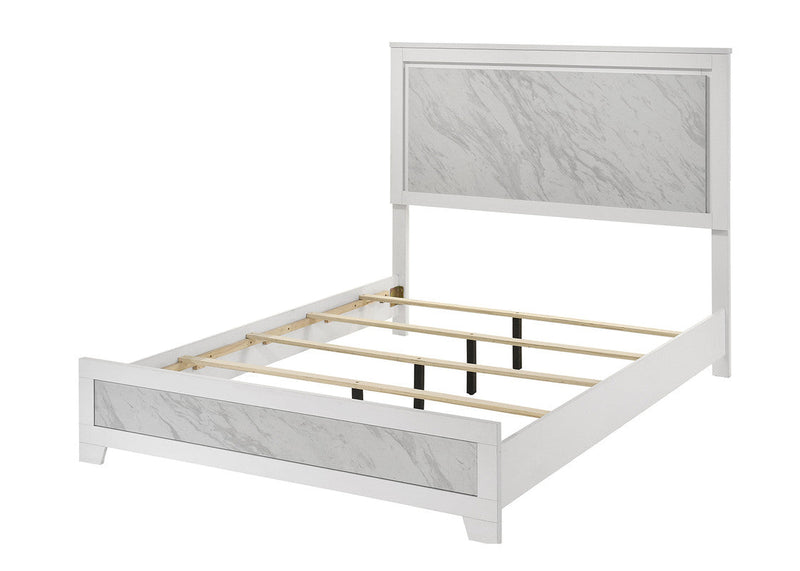 Darlene White E.King Bed