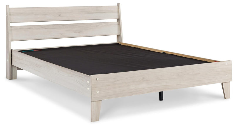 Socalle Panel Platform Bed