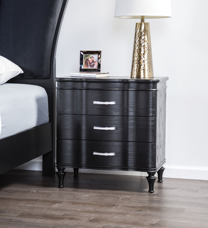 Eleanora Black Queen 5 Piece Bedroom Set w/2 Nightstands