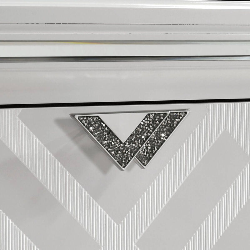 Emmeline White Chest