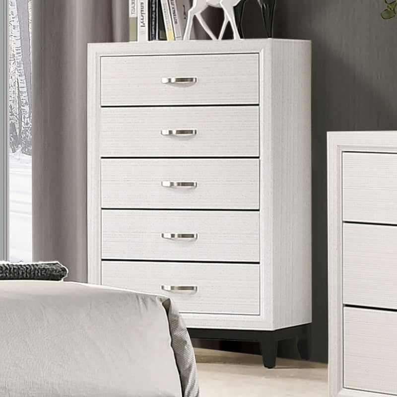 Errico White 5 Pc. Queen Bedroom Set w/ Chest