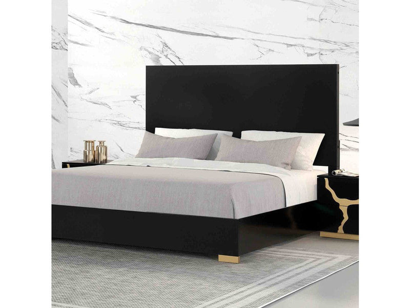 Goldsberg Black E.King Panel Bed