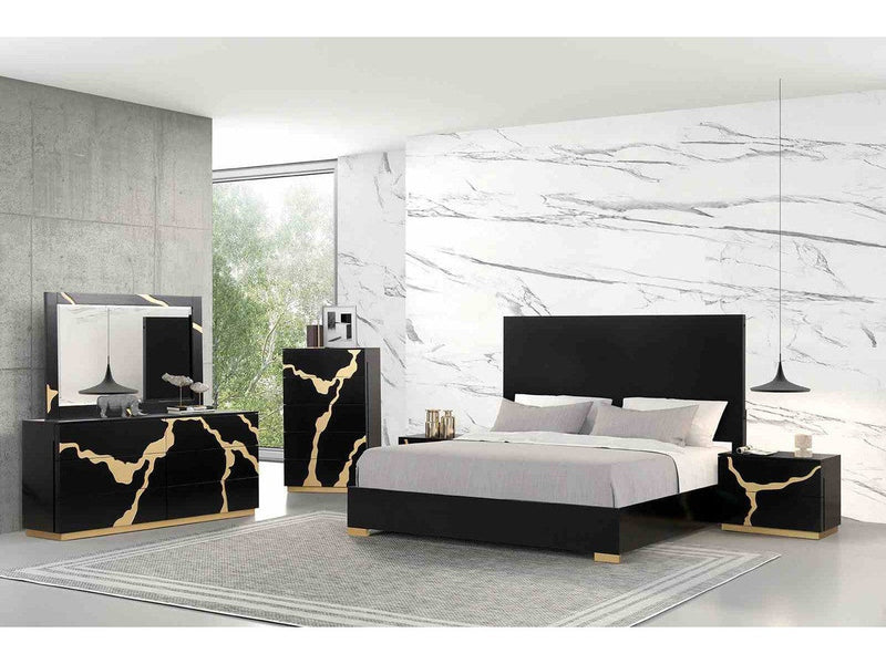 Goldsberg Black/Gold 4 Pc. Queen Bedroom Set