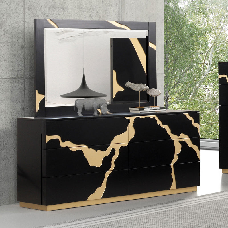 Goldsberg Black/Gold Queen 4 Piece Bedroom Set