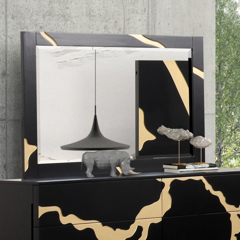 Goldsberg Black/Gold Queen 5 Piece Bedroom Set w/Chest