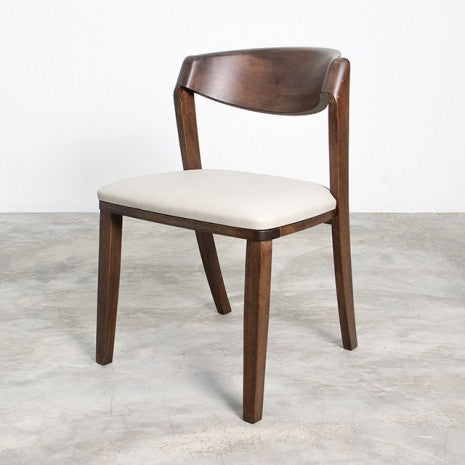 Hadsten Walnut Side Chair (Set of 2)