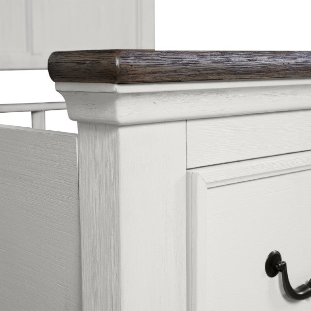 Hampstead White/Dark Brown Queen 4 Piece Bedroom Set