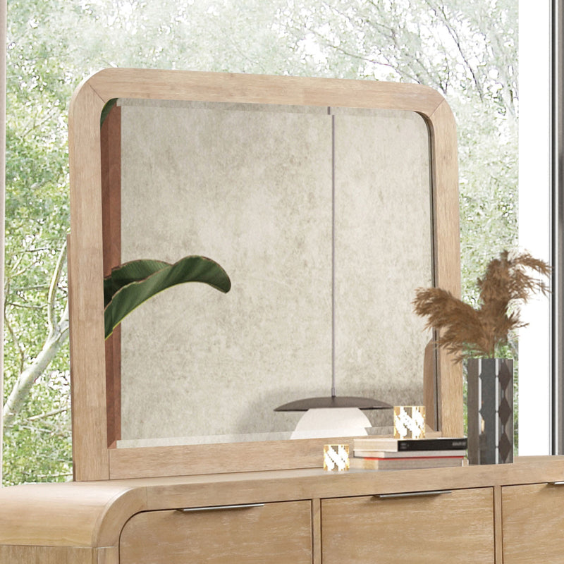 Handforth Natural Queen 4 Piece Bedroom Set