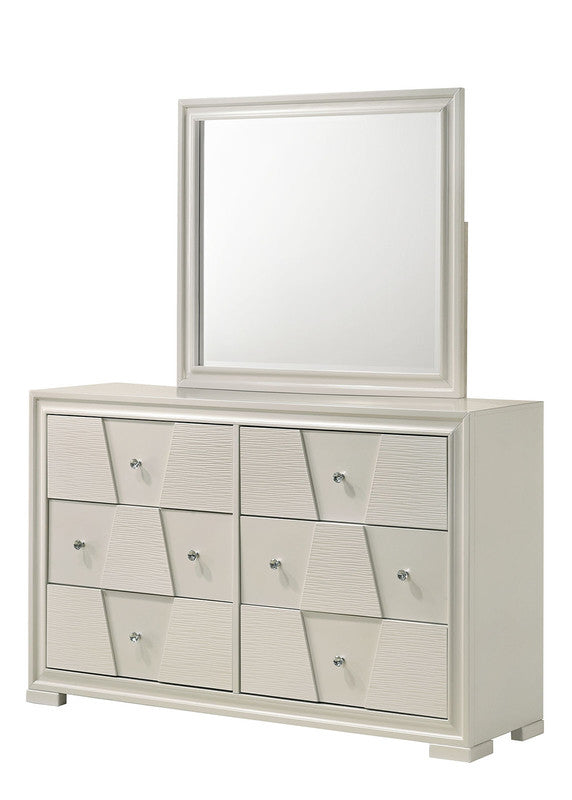 Holsted White 5 Pc. Queen Bedroom Set w/ 2NS