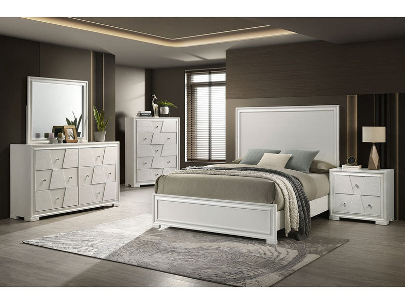 Holsted White Chest