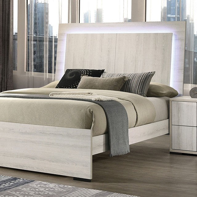 Horten Whitewash Queen 5 Piece Bedroom Set w/Chest