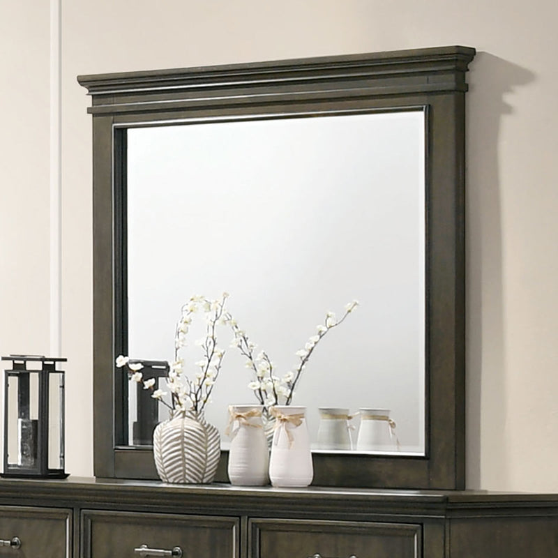 Houston Gray 5 Pc. Queen Bedroom Set w/ Chest