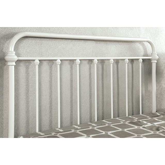 Iria Vintage White California King Bed