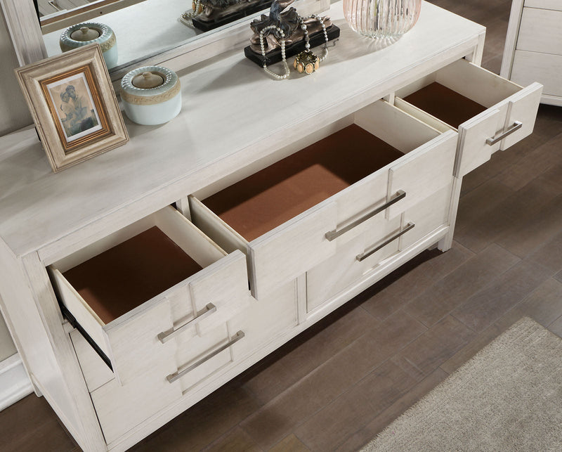 Karla White 4 Pc. Queen Bedroom Set