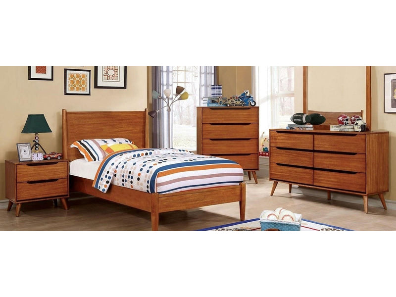 Lennart Oak 4 Pc. Full Bedroom Set