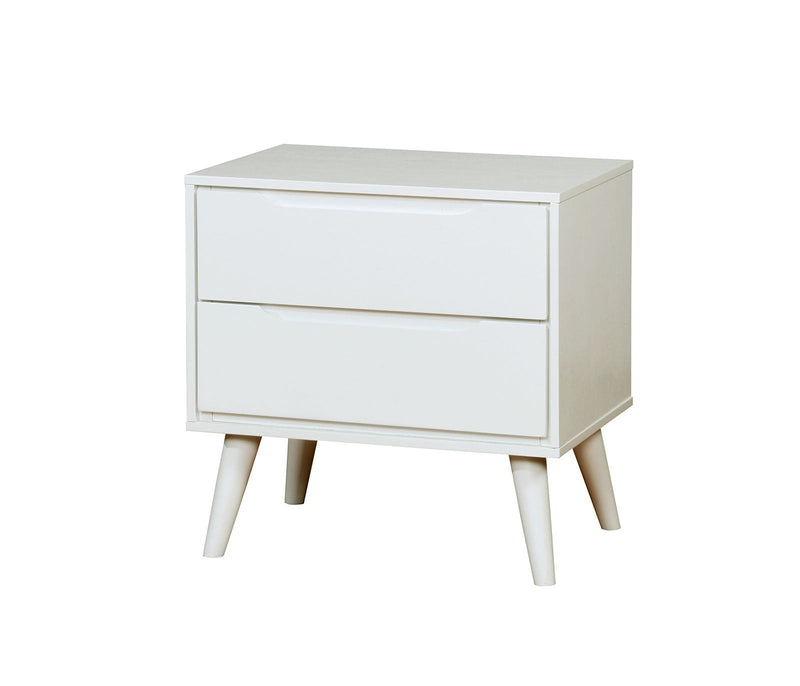 Lennart White 4 Pc. Queen Bedroom Set