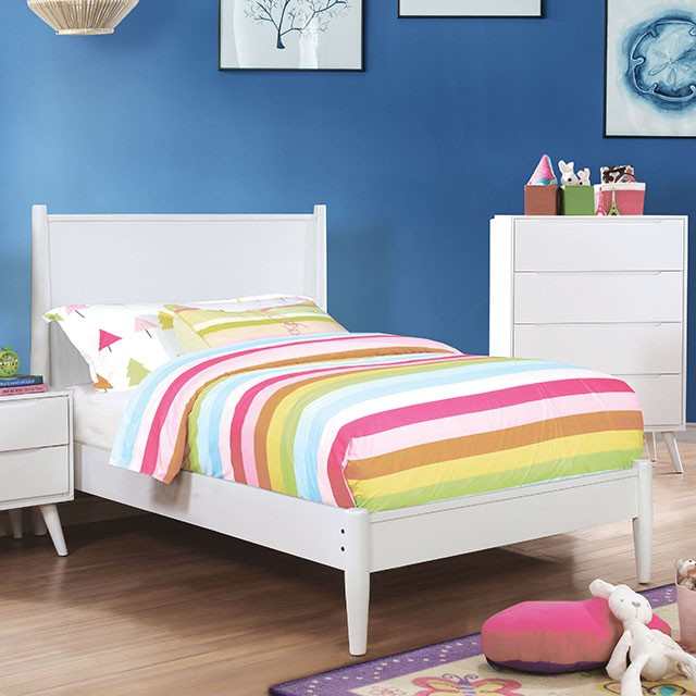 Lennart White Full Bed