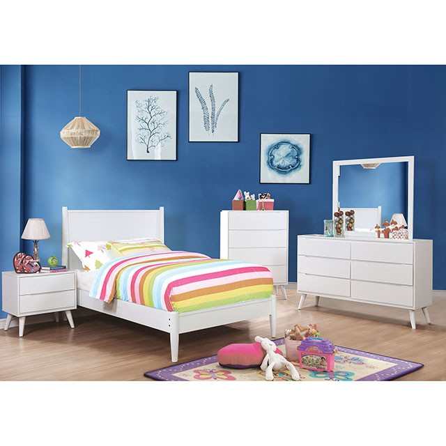 Lennart White Full Bed