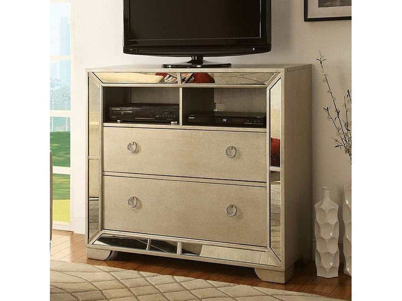 Loraine Champagne Media Chest