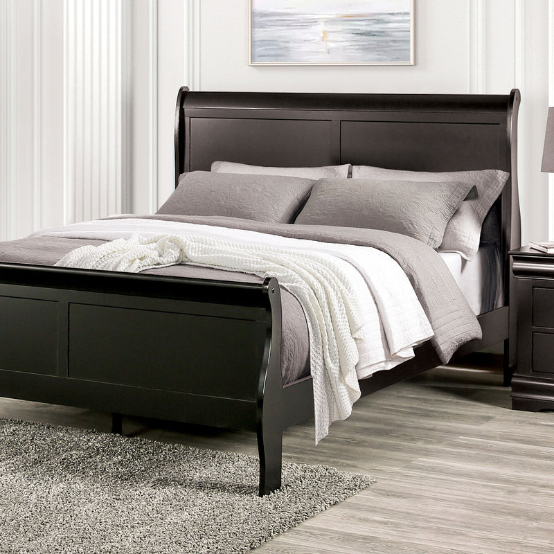 Louis Philippe Black 5 Pc. Queen Bedroom Set w/ Chest