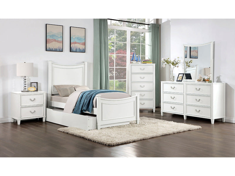Lycorida White Full Bed