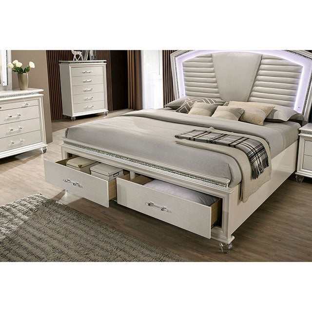 Maddie Pearl White/White Queen Bed