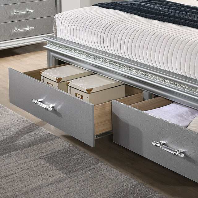 Maddie Silver Queen Bed