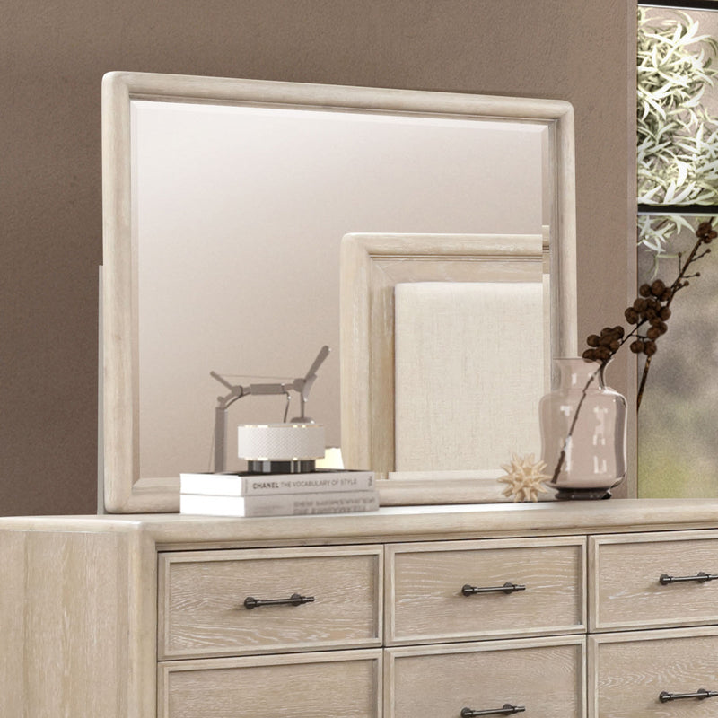Midhurst Oak Queen 5 Piece Bedroom Set w/2 Nightstands