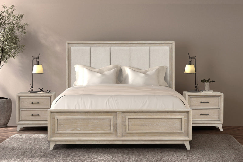 Midhurst Oak Queen 5 Piece Bedroom Set w/2 Nightstands
