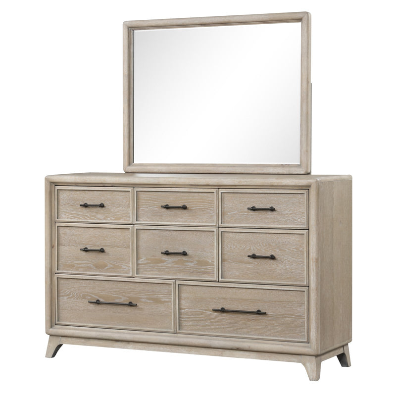 Midhurst Oak Queen 5 Piece Bedroom Set w/Chest