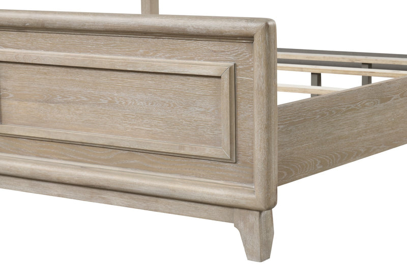 Midhurst Oak Queen 5 Piece Bedroom Set w/Chest