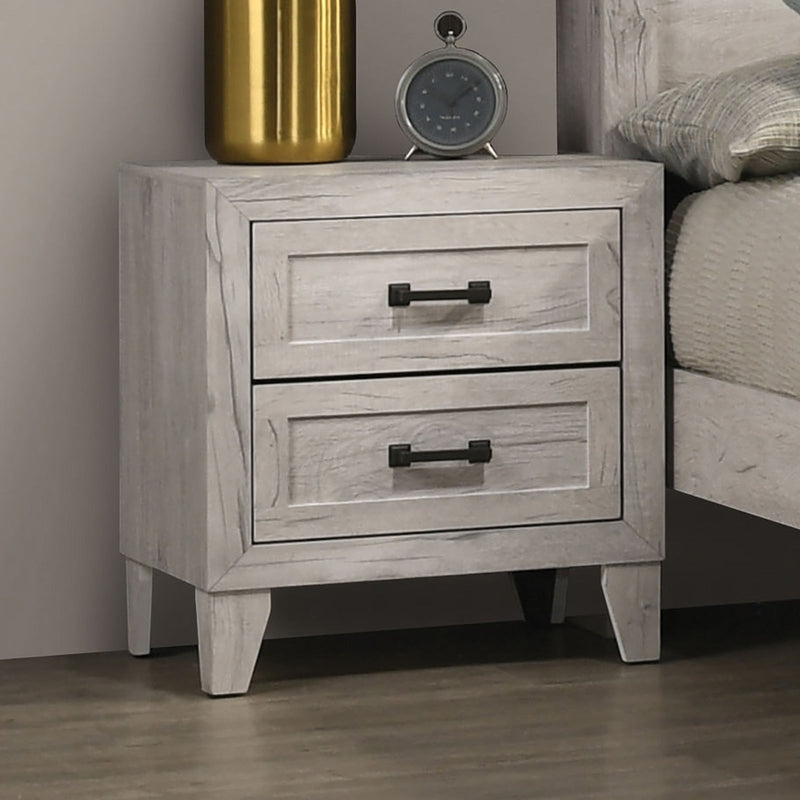 Mysen White Wash 5 Pc. Queen Bedroom Set w/ Chest