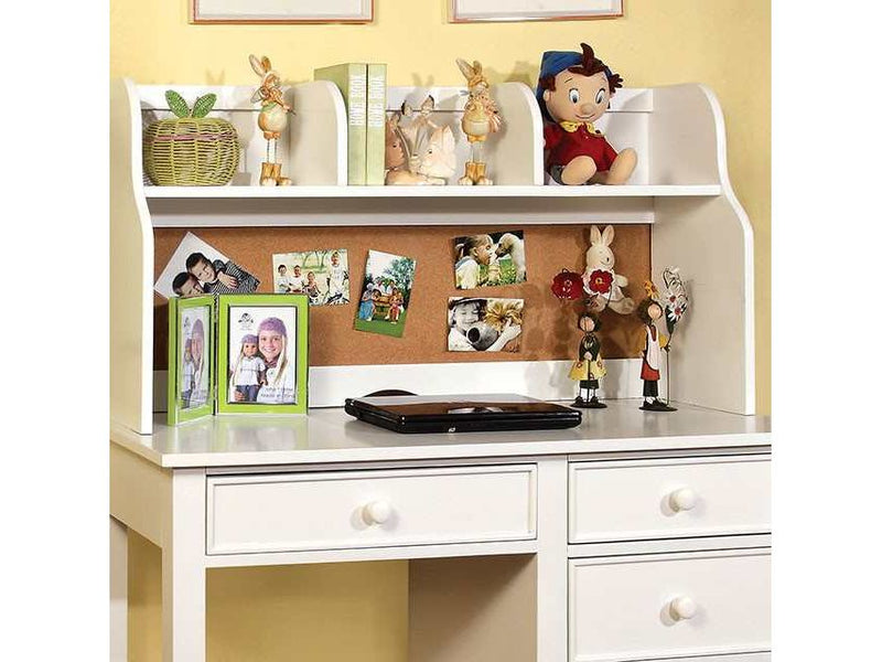 Omnus White Hutch