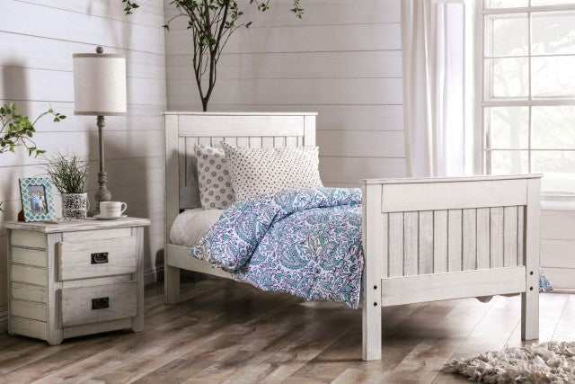 Rockwall Weathered White Queen Bed