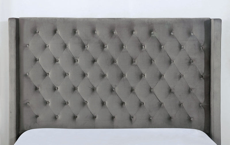 Ryleigh Gray Queen Bed