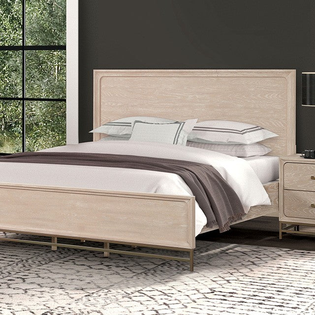 Sandnes Light Oak Queen 5 Piece Bedroom Set w/2 Nightstands