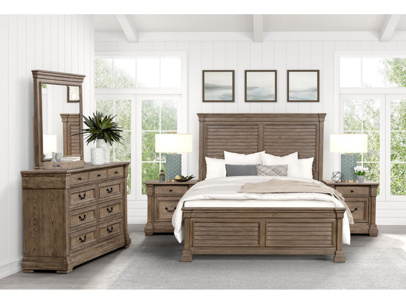 Sheringham Brown Queen 5 Piece Bedroom Set w/2 Nightstands