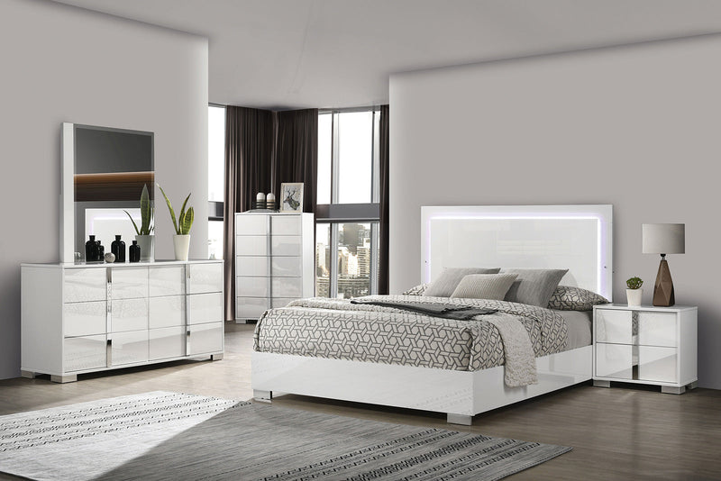 Sinistra White Eastern King Bed