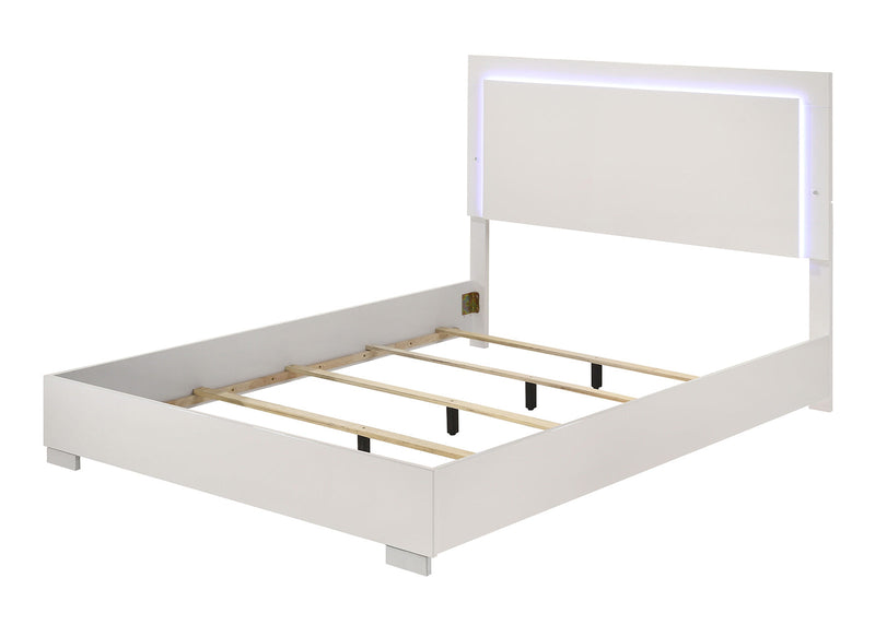 Sinistra White Queen Bed