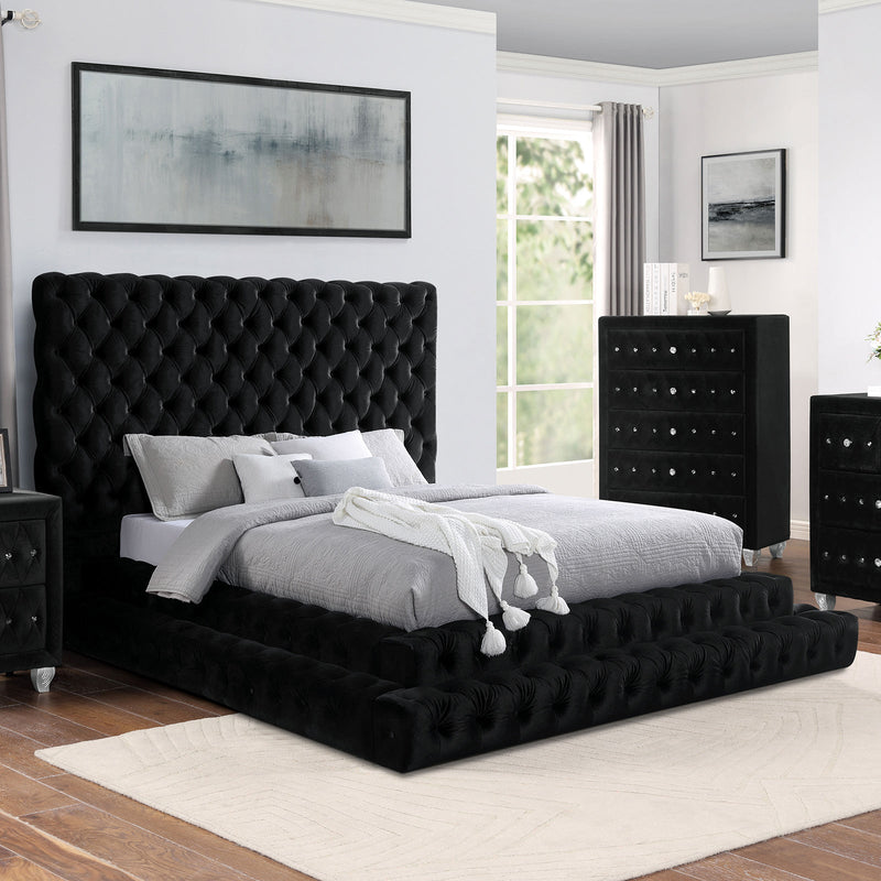 Stefania Black 5 Pc. Queen Bedroom Set w/ Chest