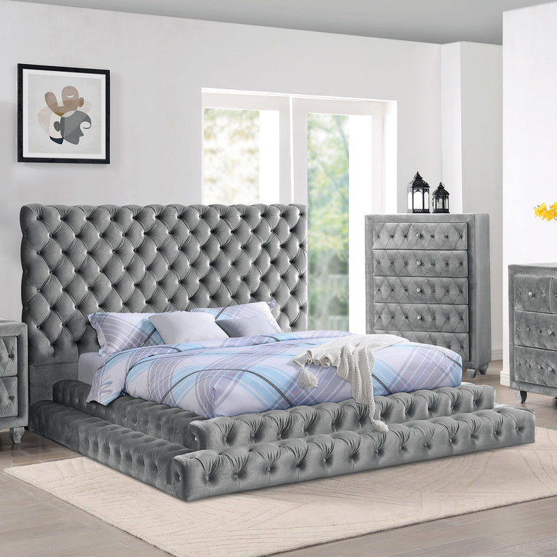 Stefania Gray 4 Pc. Queen Bedroom Set