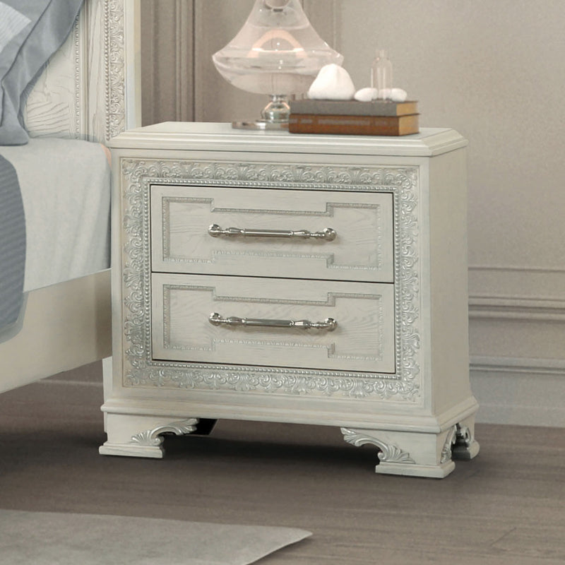 Stella Mia Creamy White Queen 5 Piece Bedroom Set w/2 Nightstands