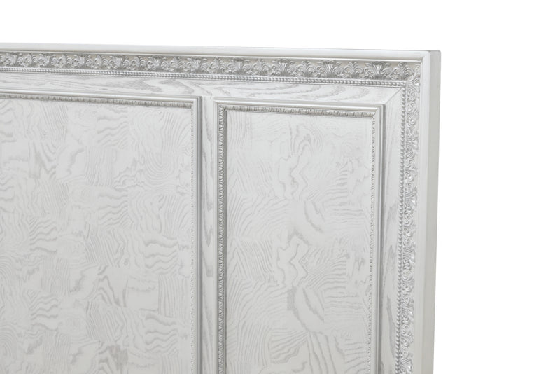 Stella Mia Creamy White Queen Bed